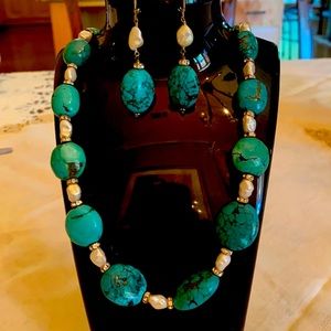 Authentic turquoise, pearls, Swarovski crystals earring and necklace